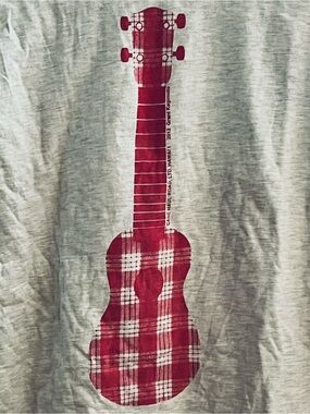 2012 Cane Haul Road Hawaii Pink Palaka Ukulele Graphic on Heather Gray Tee
